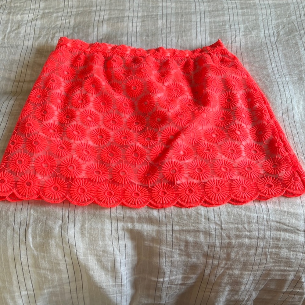 Lilly Pulitzer embroidered skirt size L